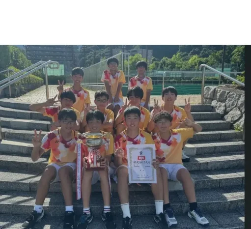 【硬式テニス部】第8回広島県中学校テニス選手権大会（広島なぎさ中学校）