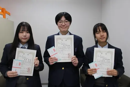 【学校情報】第24回中国新聞みんなの新聞コンクール入賞（広島国際学院中学校・高等学校）