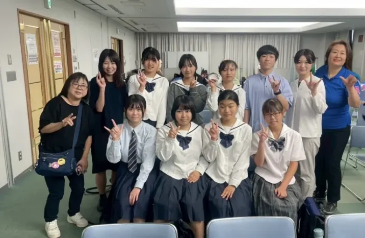 【手話部】平和学習会　第28回原爆慰霊碑巡り（広島国際学院中学校・高等学校）