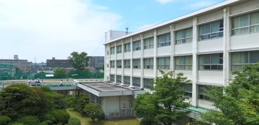 岡山県立岡山芳泉高等学校